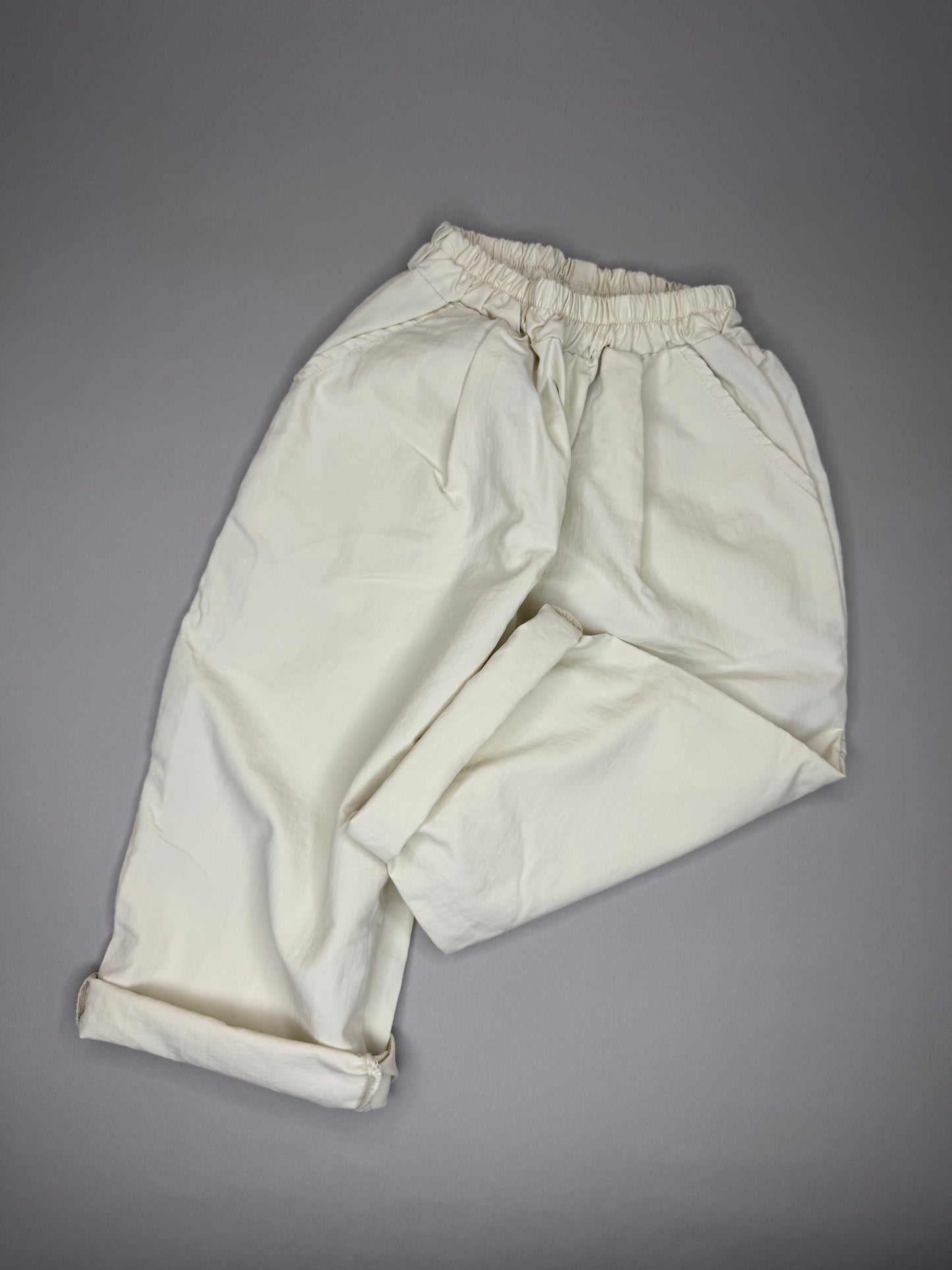 Pantaloni Ușori de Vară